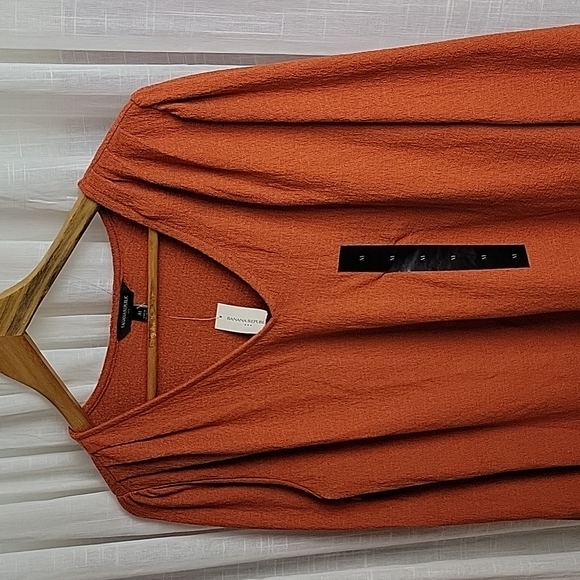 NWT Banana Republic Factory Long Sleeve Burnt Orange Shirt Size M - Picture 2 of 6